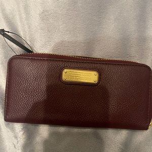 Maroon / brown Marc Jacob’s wallet